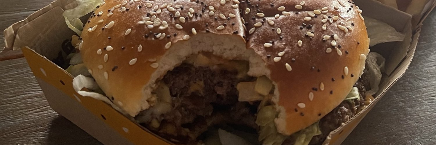 shitposting_mp4's profile banner image