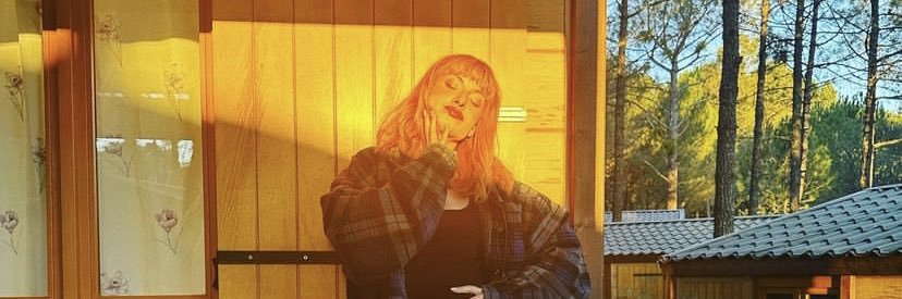 Carla_Santa's profile banner image