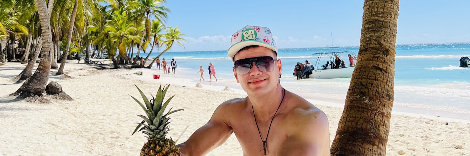 Nico Neumann banner