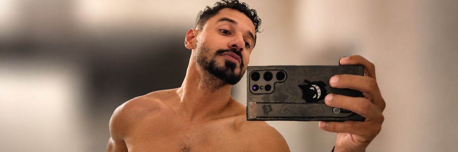 michestre's profile banner image