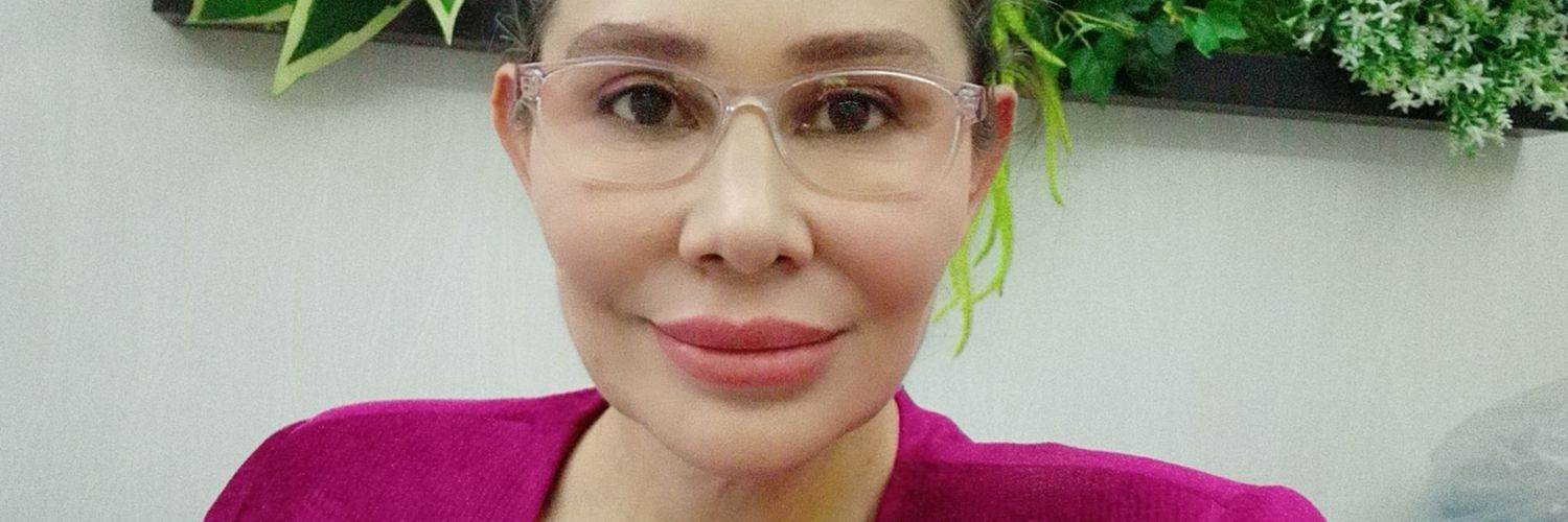 gizemces's profile banner image