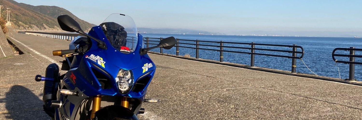 y_32tani's profile banner image
