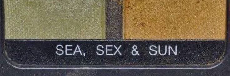 lorrayne kiss kiss banner
