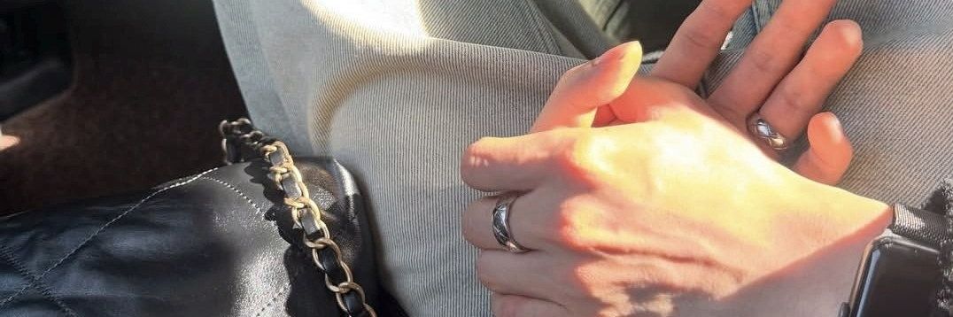 특이한거하네 banner