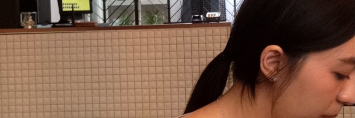 violanandaa's profile banner image