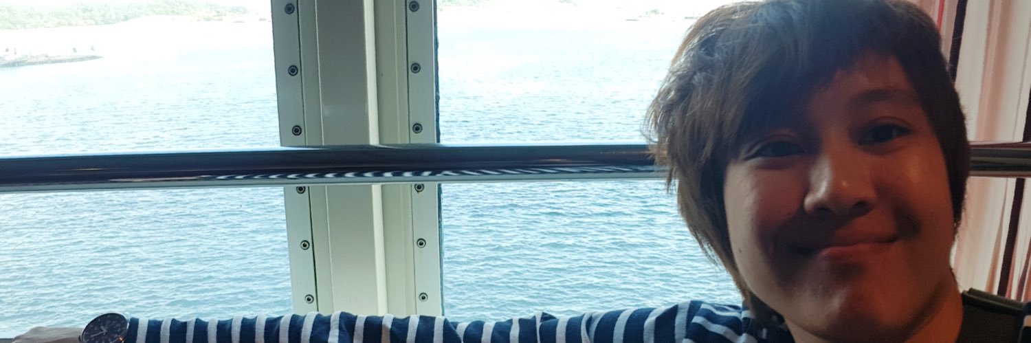 sawinee_'s profile banner image
