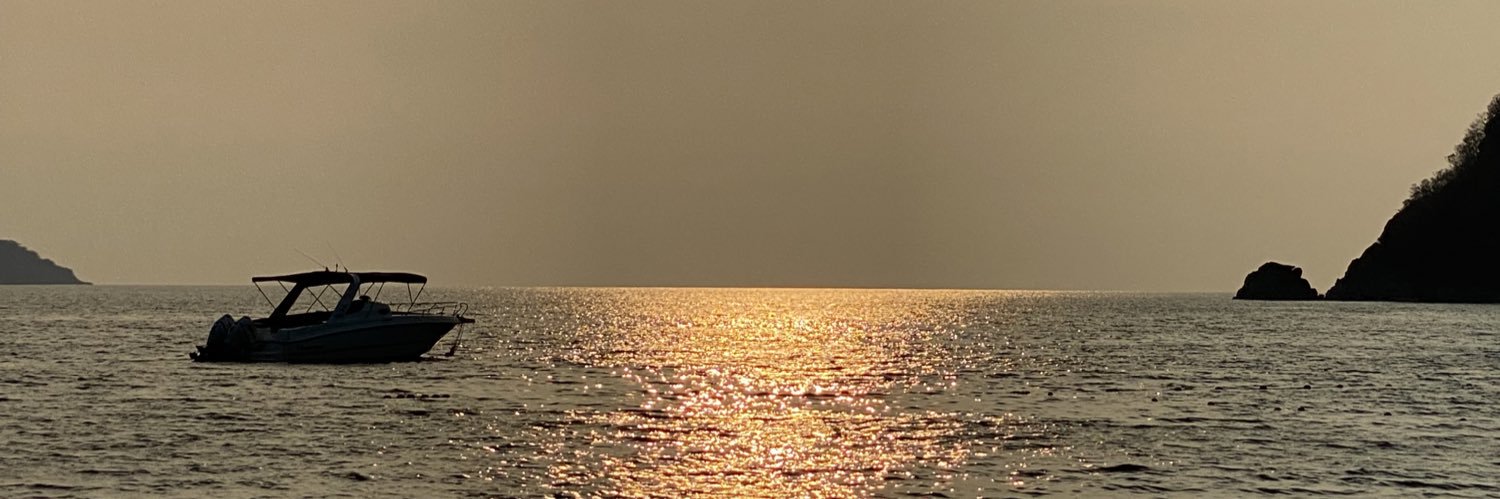 regdk's profile banner image