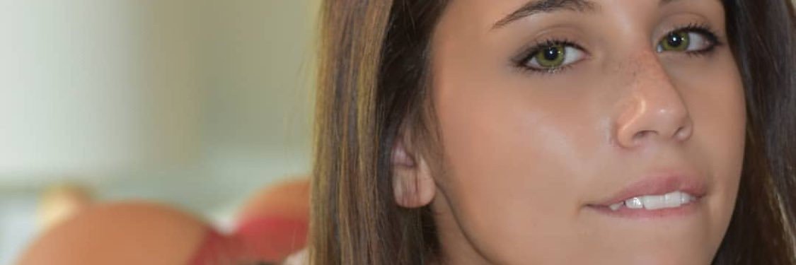 violetsummarr's profile banner image