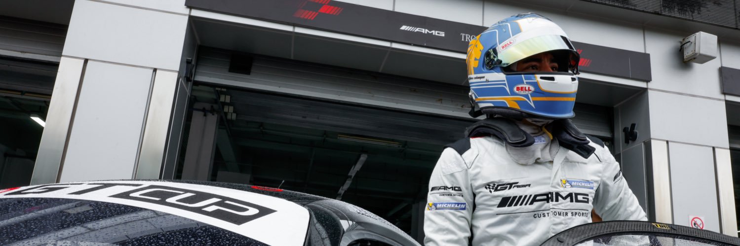 Solly 🏎️ banner