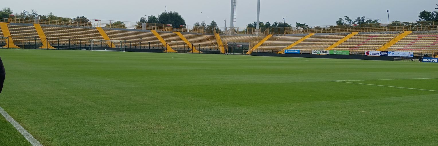 Iván Alba banner