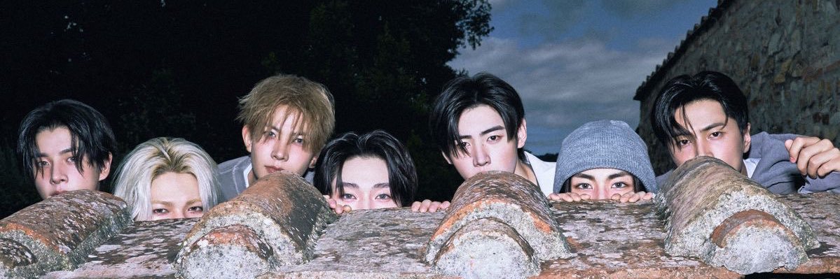 enhypen pop base ⁷ banner