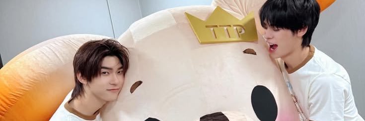 lynaa6j's profile banner image