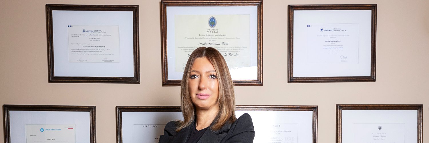 AnaliaForti's profile banner image