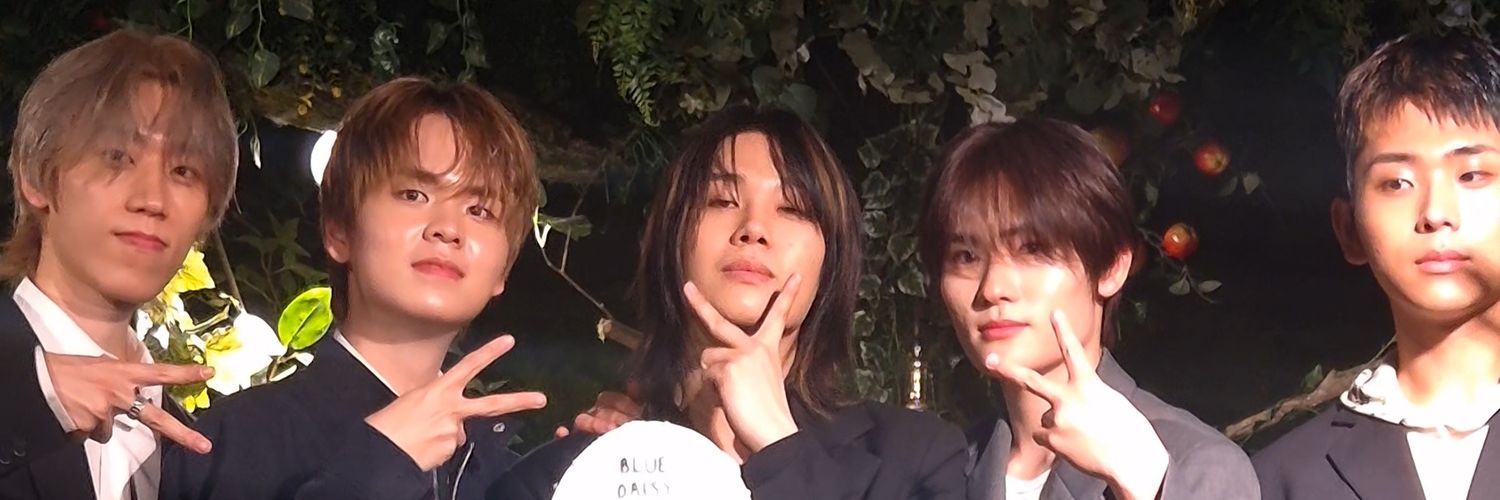 monnou_'s profile banner image