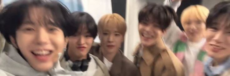 초닝) 메인트 RT 부탁드려요🫶 banner