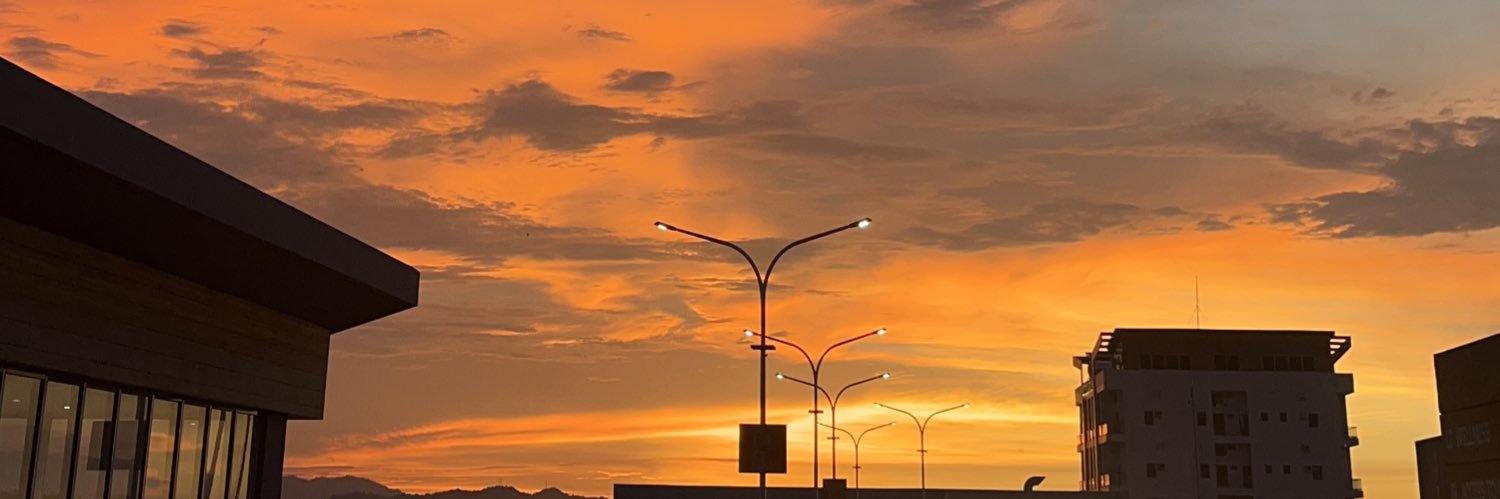 WBhours_'s profile banner image