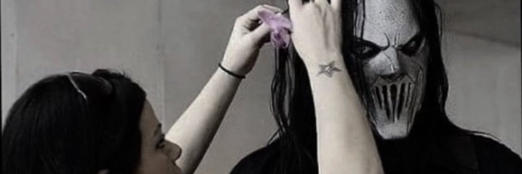 bre0ne's profile banner image
