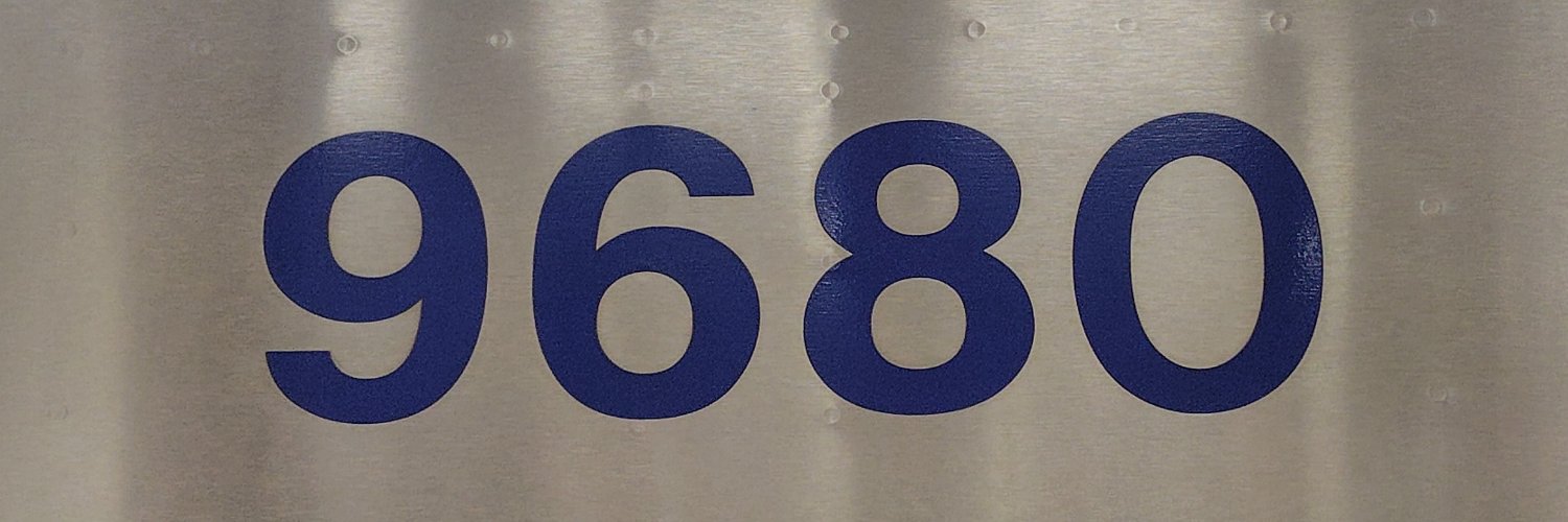 Re__0104's profile banner image