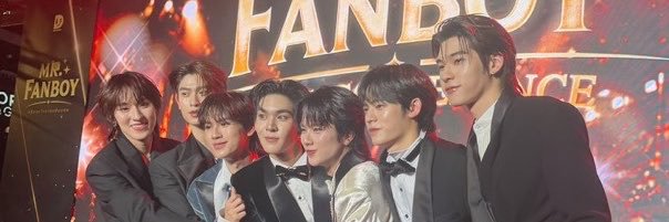 teepor2917_'s profile banner image