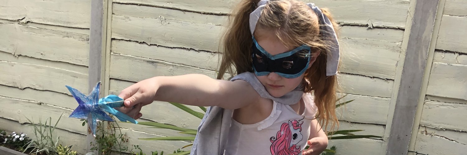 sparkleyleesee's profile banner image