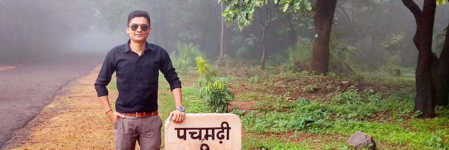itsGauravPathak's profile banner image