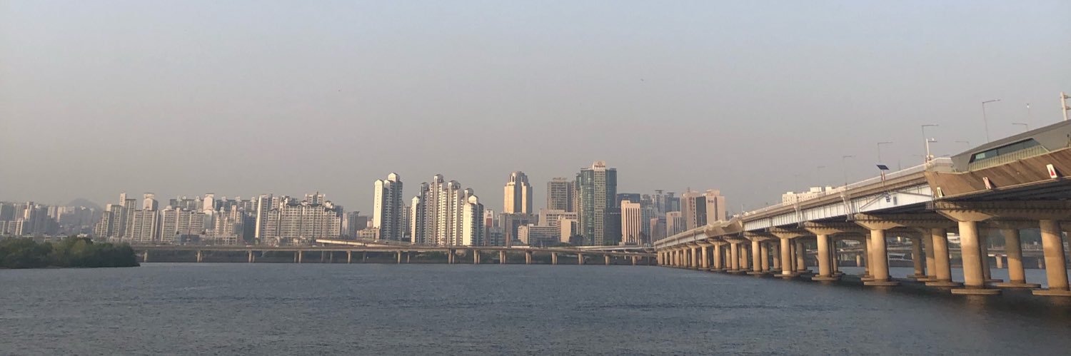 sharmi 🐿️ banner