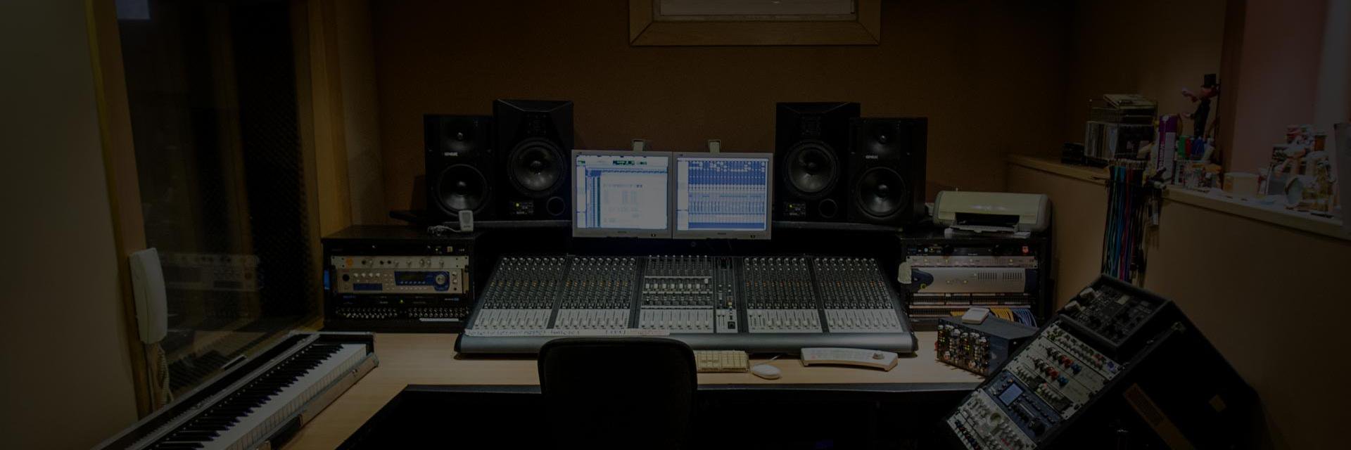 headroomestudio's profile banner image
