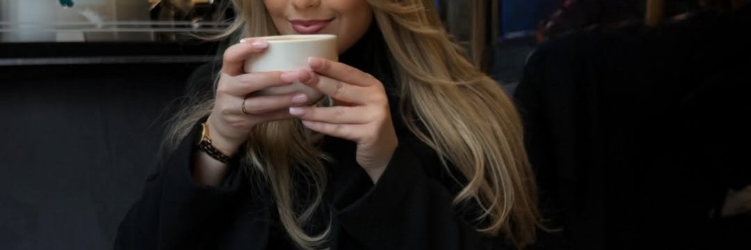 Alina banner