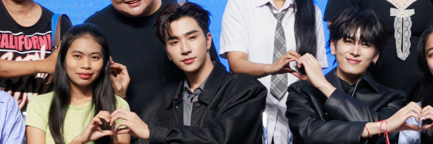 patcharida30_'s profile banner image