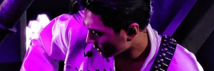 wid- banner