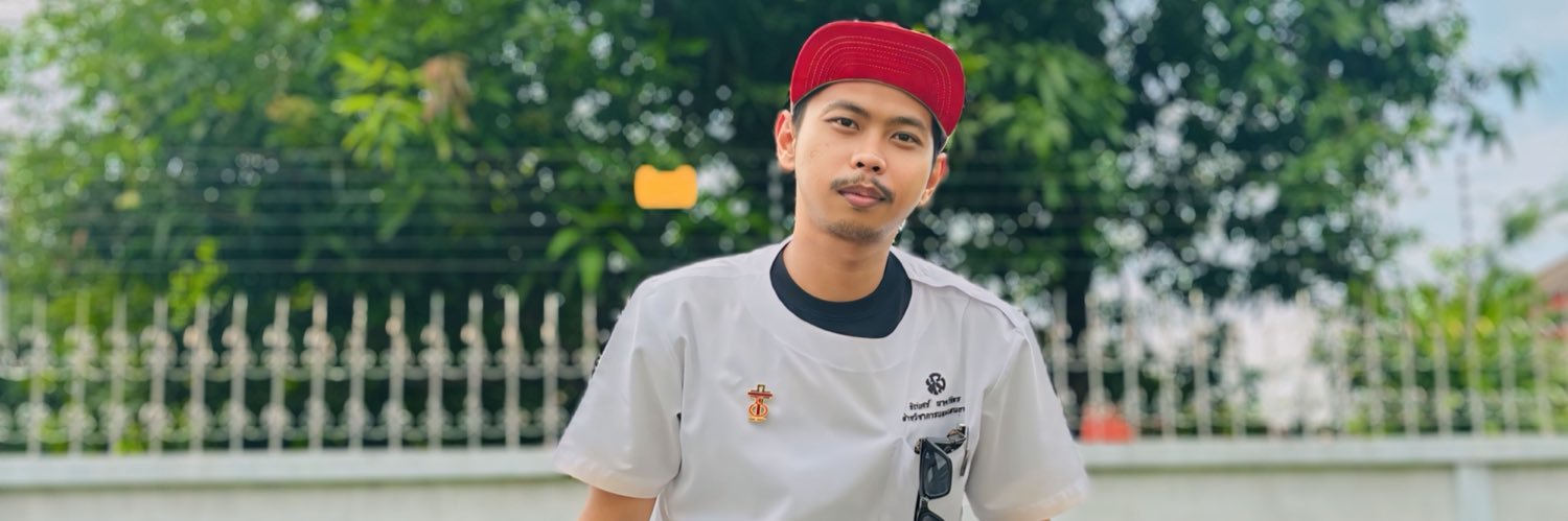 Thibes1994's profile banner image