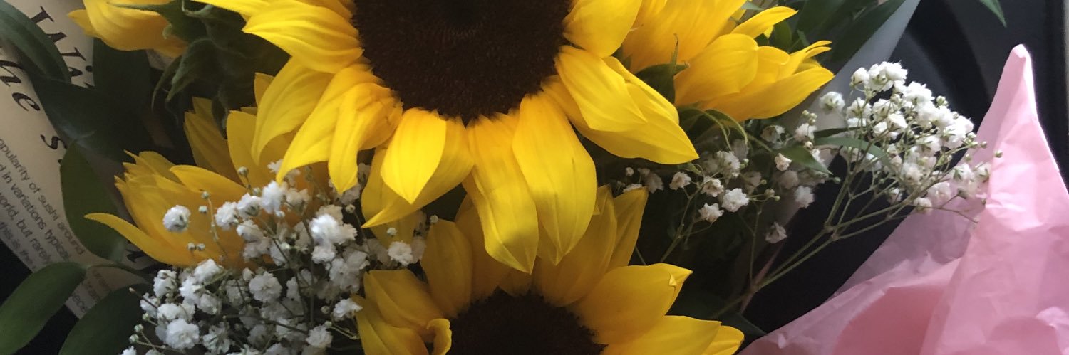 _MoniqueL's profile banner image