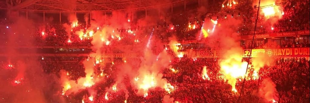 robilaz's profile banner image