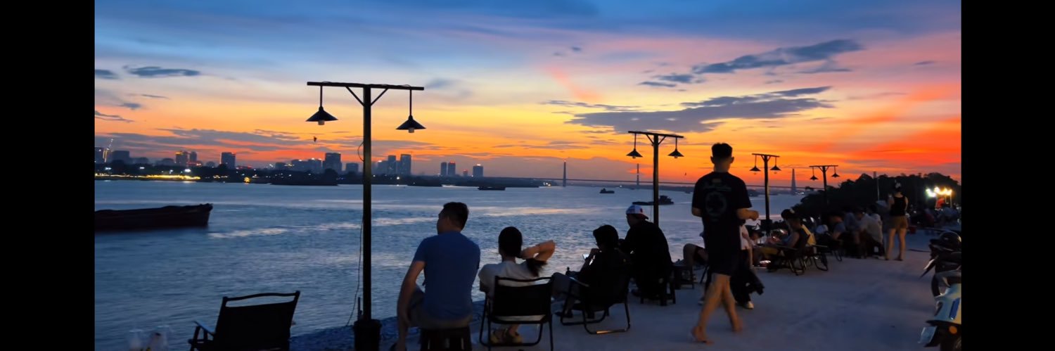 huy7274's profile banner image
