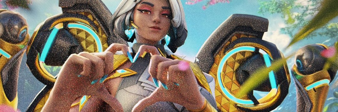 Your Queen 𝑫𝒐𝒎𝒊𝒏𝒂 banner