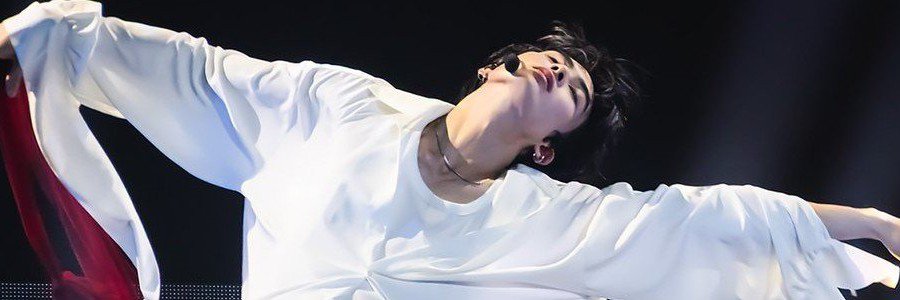 L6199Moon's profile banner image
