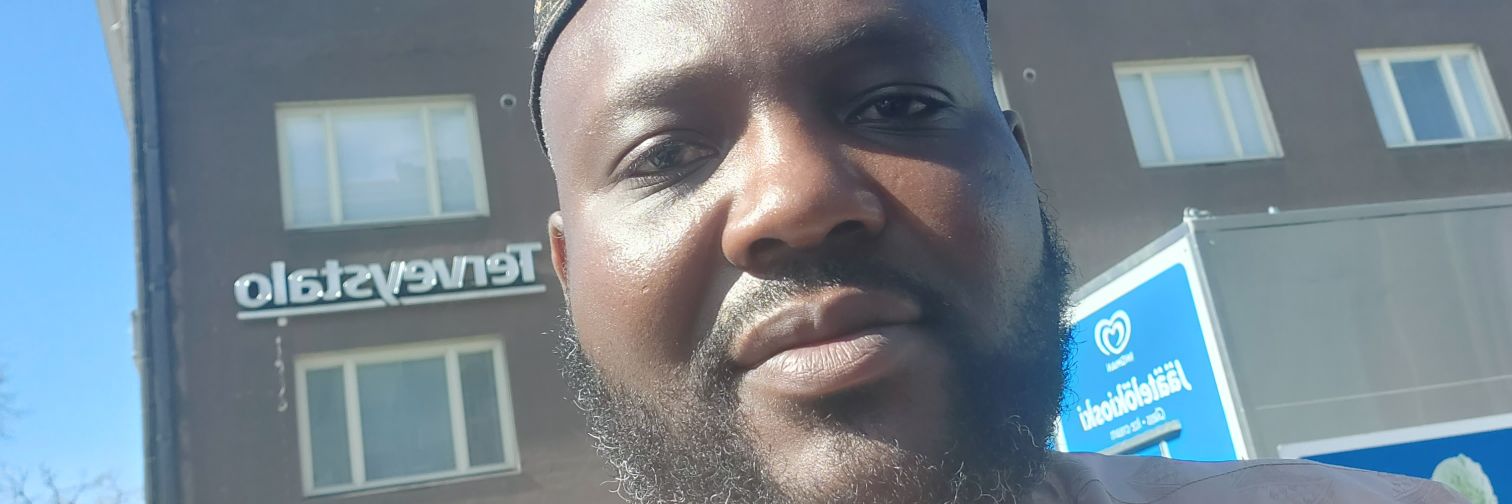 supoarif's profile banner image