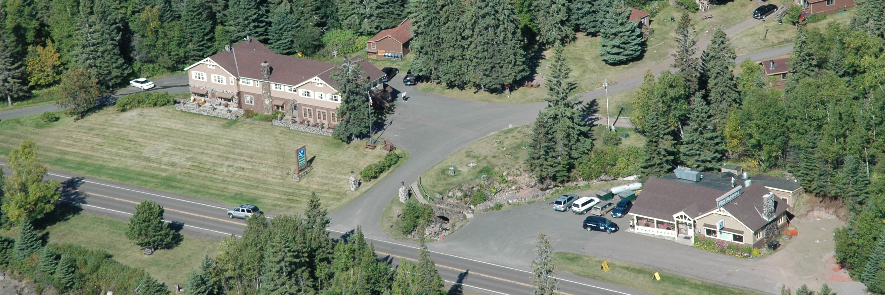 Cascade Lodge banner