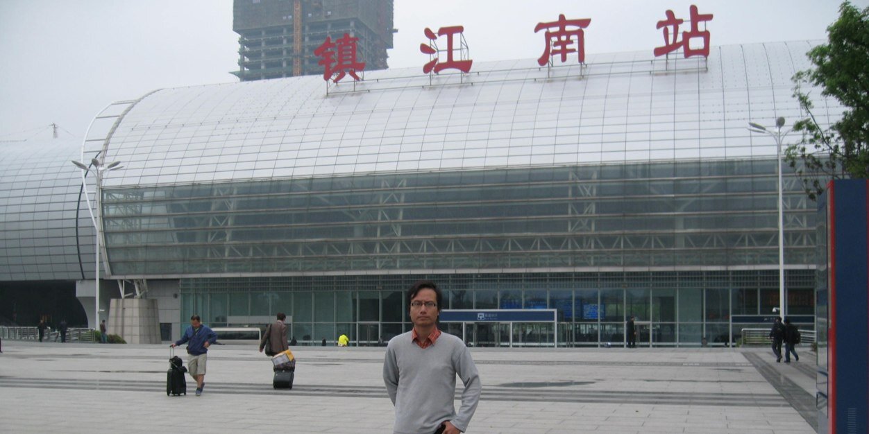 steven tan banner