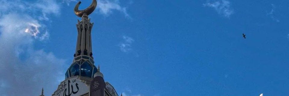 Muneerat_'s profile banner image