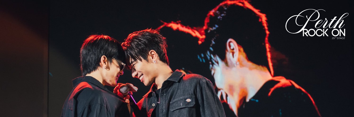 Yue ~ เยว่🌥️🍭📝 banner
