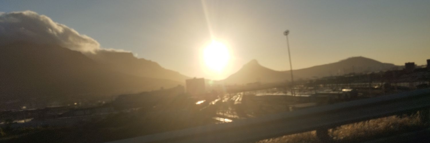 arusatsi's profile banner image
