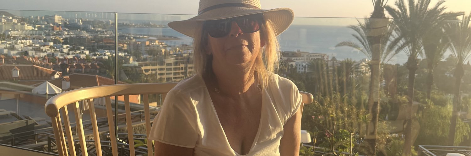 Helena 🦋🇬🇧🇱🇷🇮🇱✡️ banner