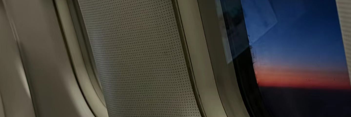 闇 banner