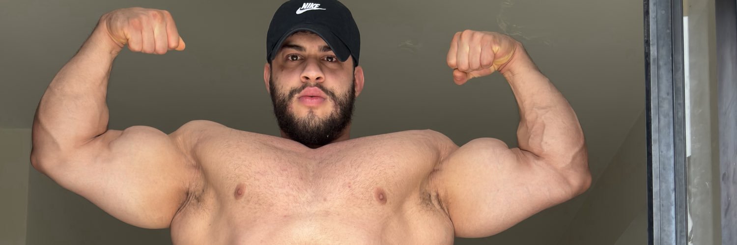 Roberto Gomes banner