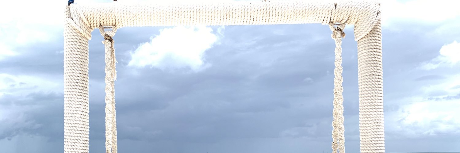 dee_hank's profile banner image