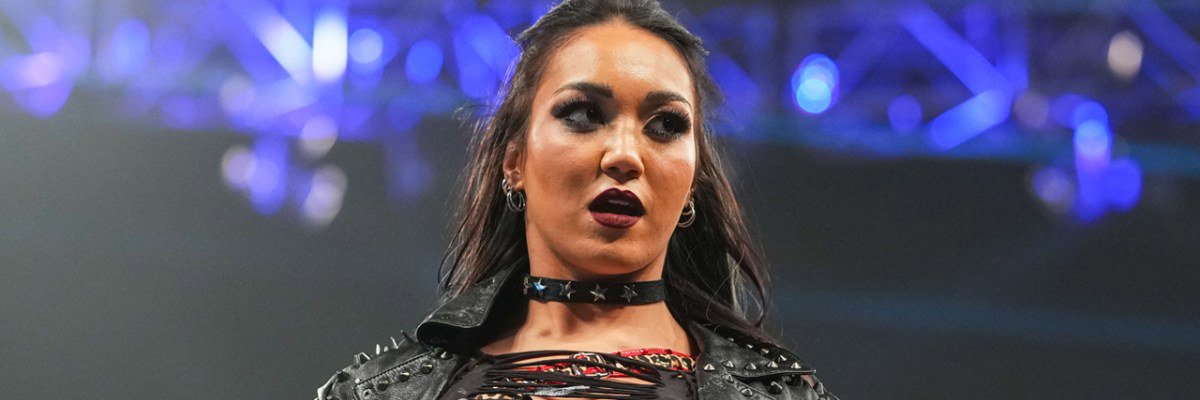 ℝ𝕠𝕩𝕒𝕟𝕟𝕖 Not@roxanne_wwe banner