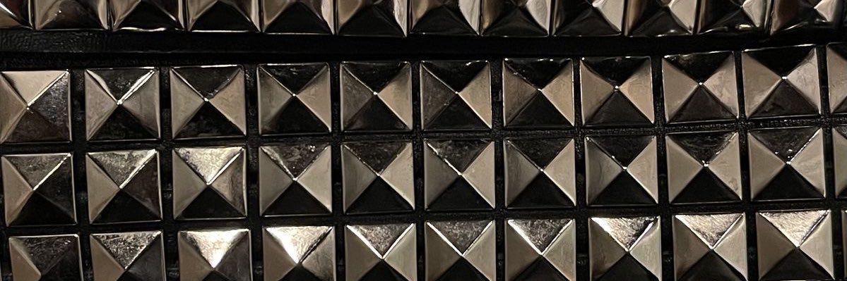chloe banner
