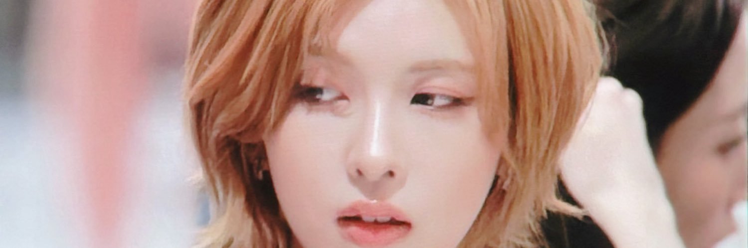 daosanya's profile banner image