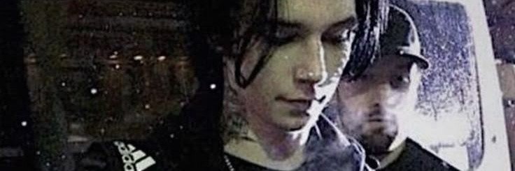artclosur's profile banner image